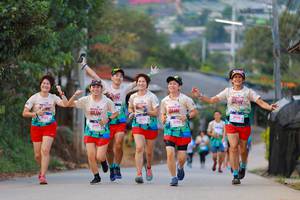 BIB: 3164, 3197, 8134
                            <button type="button" onclick="openModal(18898348)" class="btn btn-primary btn-sm float-right btn-popup" data-toggle="modal" data-target=".modal-high-quality">
                        <i class="fas fa-shopping-cart"></i> Add to Cart
                    </button>
                                            <button type="button" onclick="isThisMe(18898348, true)" class="btn btn-success btn-sm float-right btn-popup btn-isme hidden" data-toggle="tooltip" data-placement="bottom" title="นี่คือรูปของคุณใช่ไหม คลิกที่นี่เพื่อเอาเข้าอัลบั้ม">
                        <i class="fas fa-plus"></i> Add to album
                    </button>
                    <button type="button" onclick="isThisMe(18898348, false)" class="btn btn-warning btn-sm float-right btn-popup btn-isnotme hidden">
                        <i class="fas fa-ban"></i> Remove from album
                    </button>